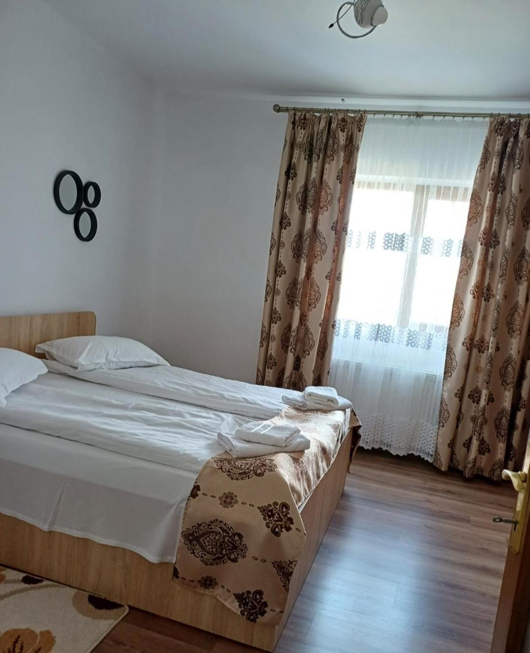 Penzion Casa Monica Dragus Pokoj fotografie